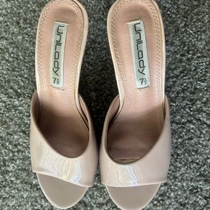 Women's Slide Sandals